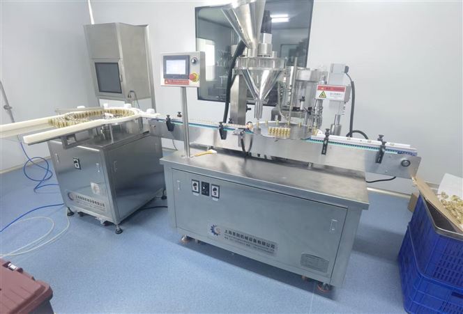 日產(chǎn)10萬瓶 雙頭西林瓶粉末罐裝貼標生產(chǎn)線