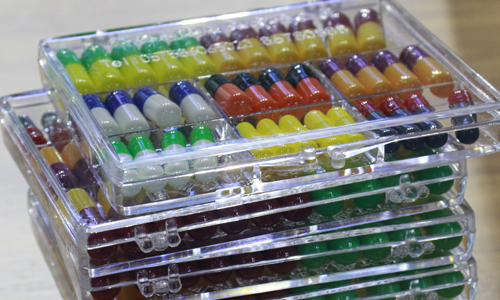 創(chuàng)新藥板塊活躍，中恒集團(tuán)、福元醫(yī)藥、北大醫(yī)藥漲停