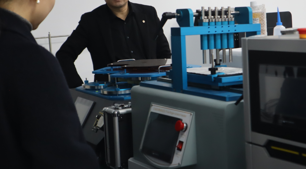 蘇州某有限公司赴上海理濤考察多功能刮擦測試儀、百格刮擦及五指刮擦測試儀