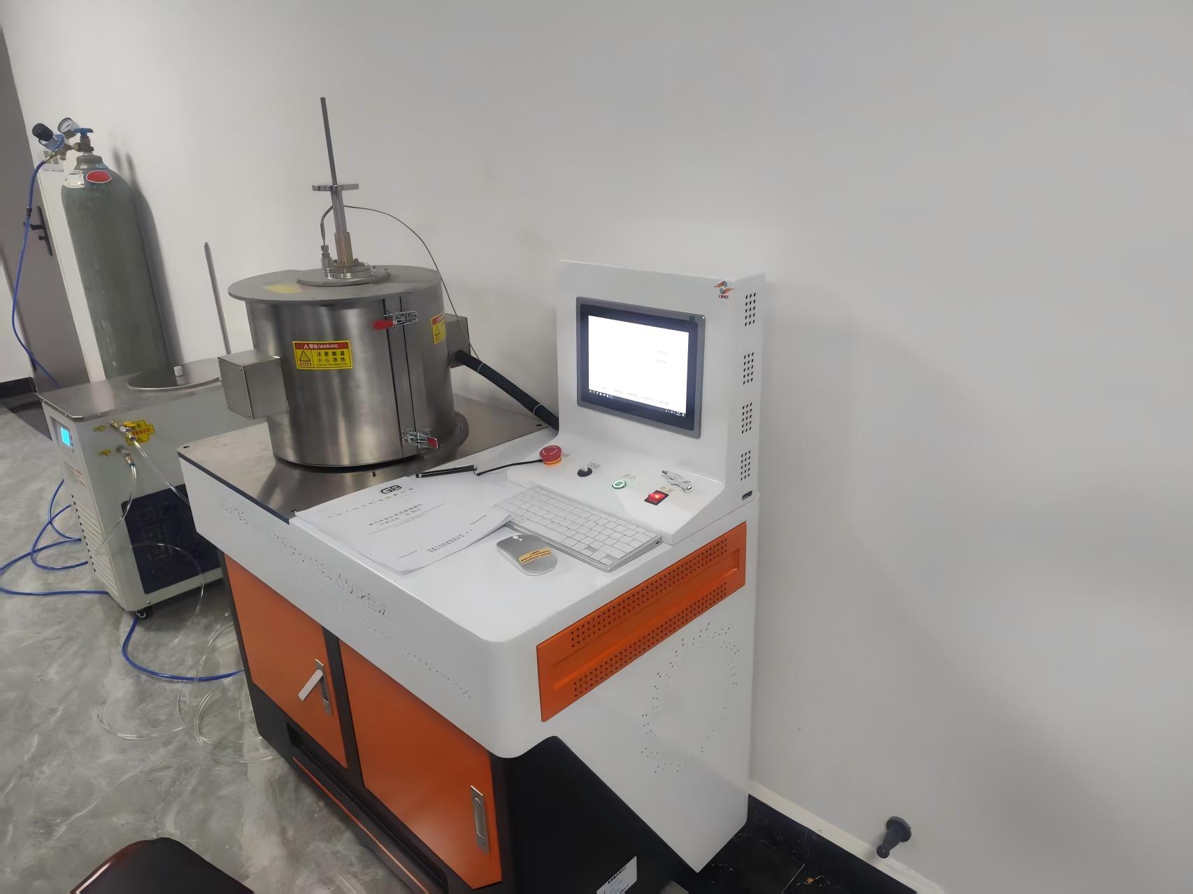 7ec279d37b64543fa7a8274c9181a59b.jpg 激光修复层高温摩擦磨损性能试验仪-球盘法:上海诚卫为xx大学提供上门服务