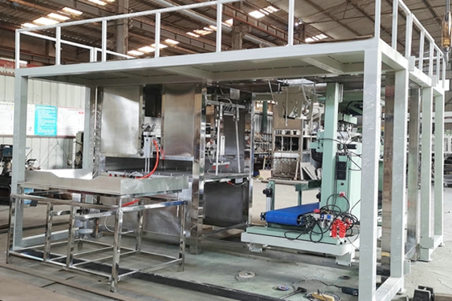 全自動包裝機(jī) 全自動包裝機(jī)